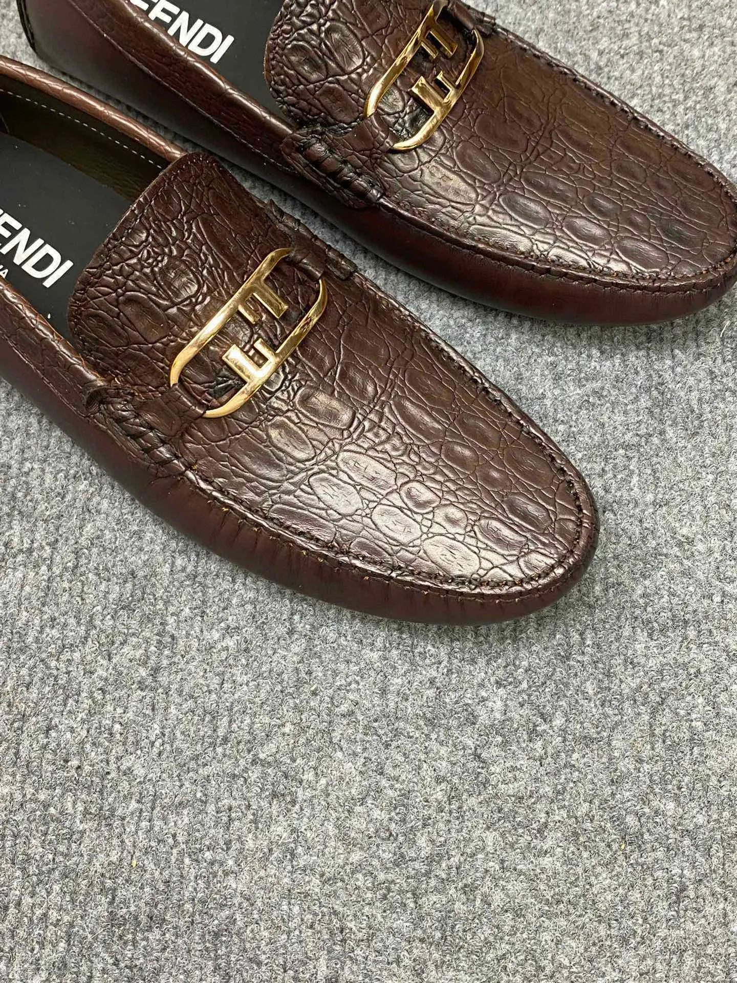 Men's Men's Shoes Men's Men's Shoes 💰700FENDI Fendi Men's Shoes are breathable and comfortable. Original development. Counters copy one to one. Imported cowhide. Niuri. 38 to 44. (can be ordered at 45.46. No returns or exchanges)